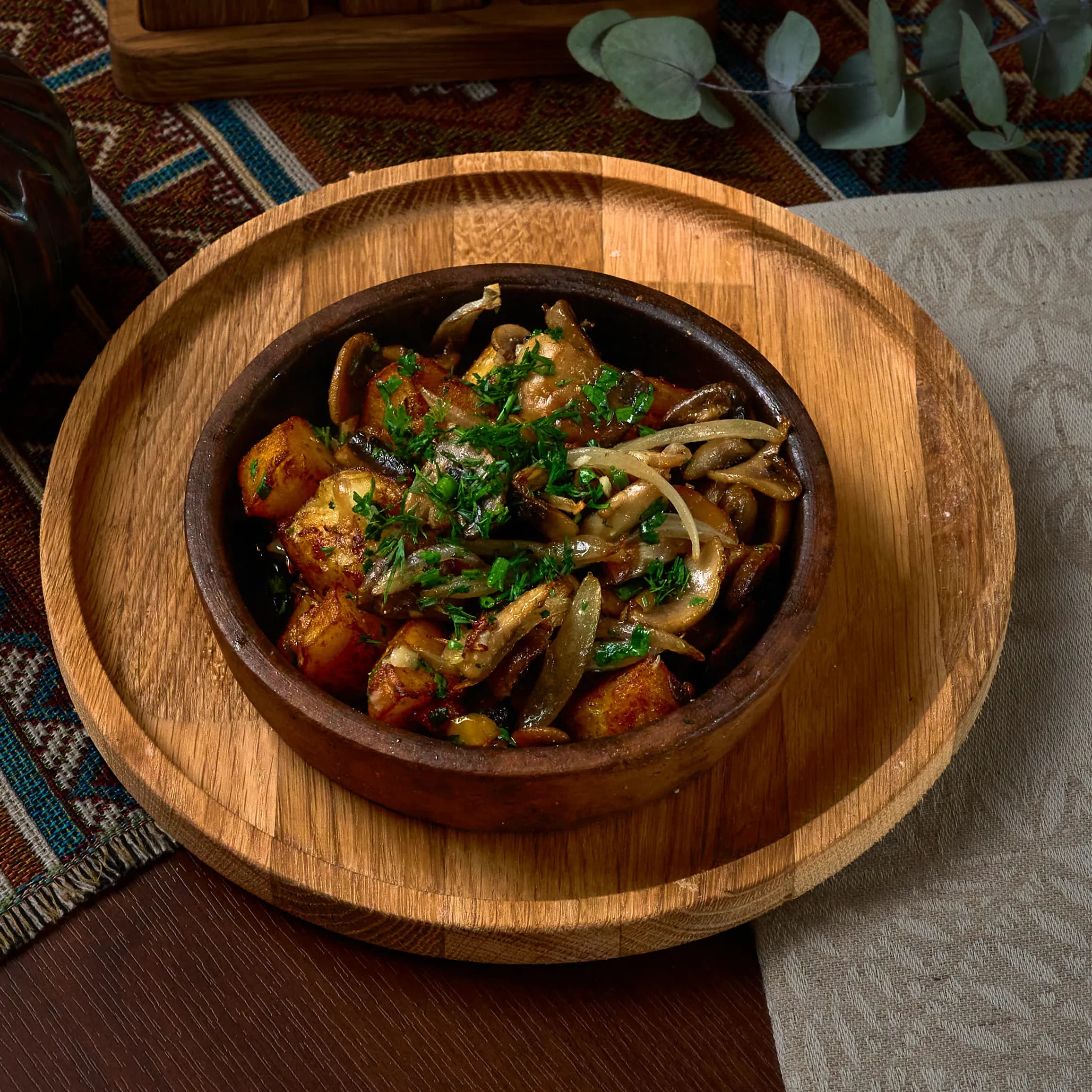 Картофель жареный с грибами